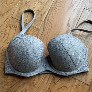 Victoria secret body by Victoria lined Demi